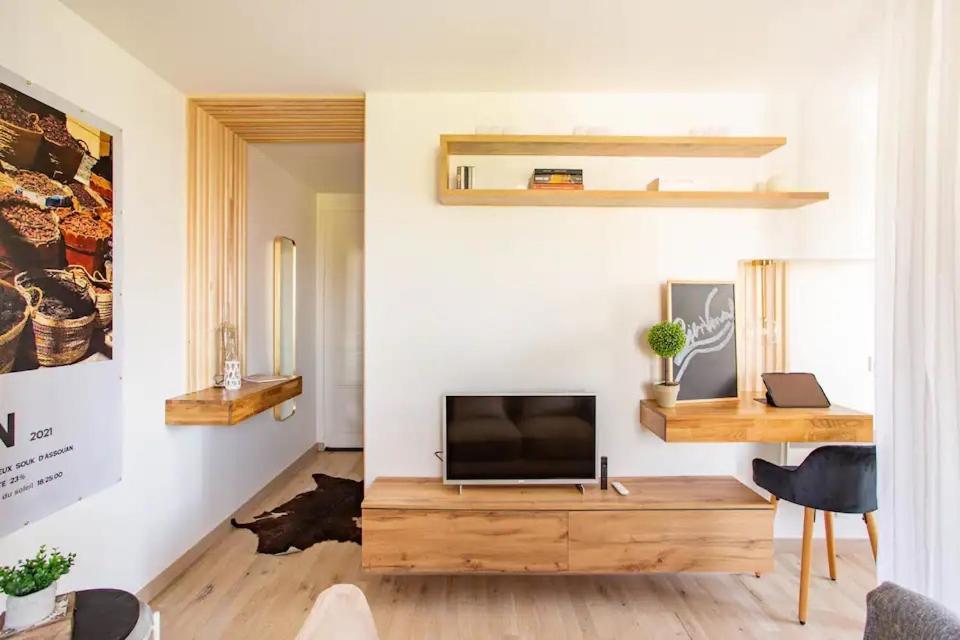 Le Studio Parisien Boissy-Saint-Leger Luaran gambar